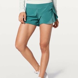 Lululemon Sea Green Play Off the Pleats Shorts - Size 4